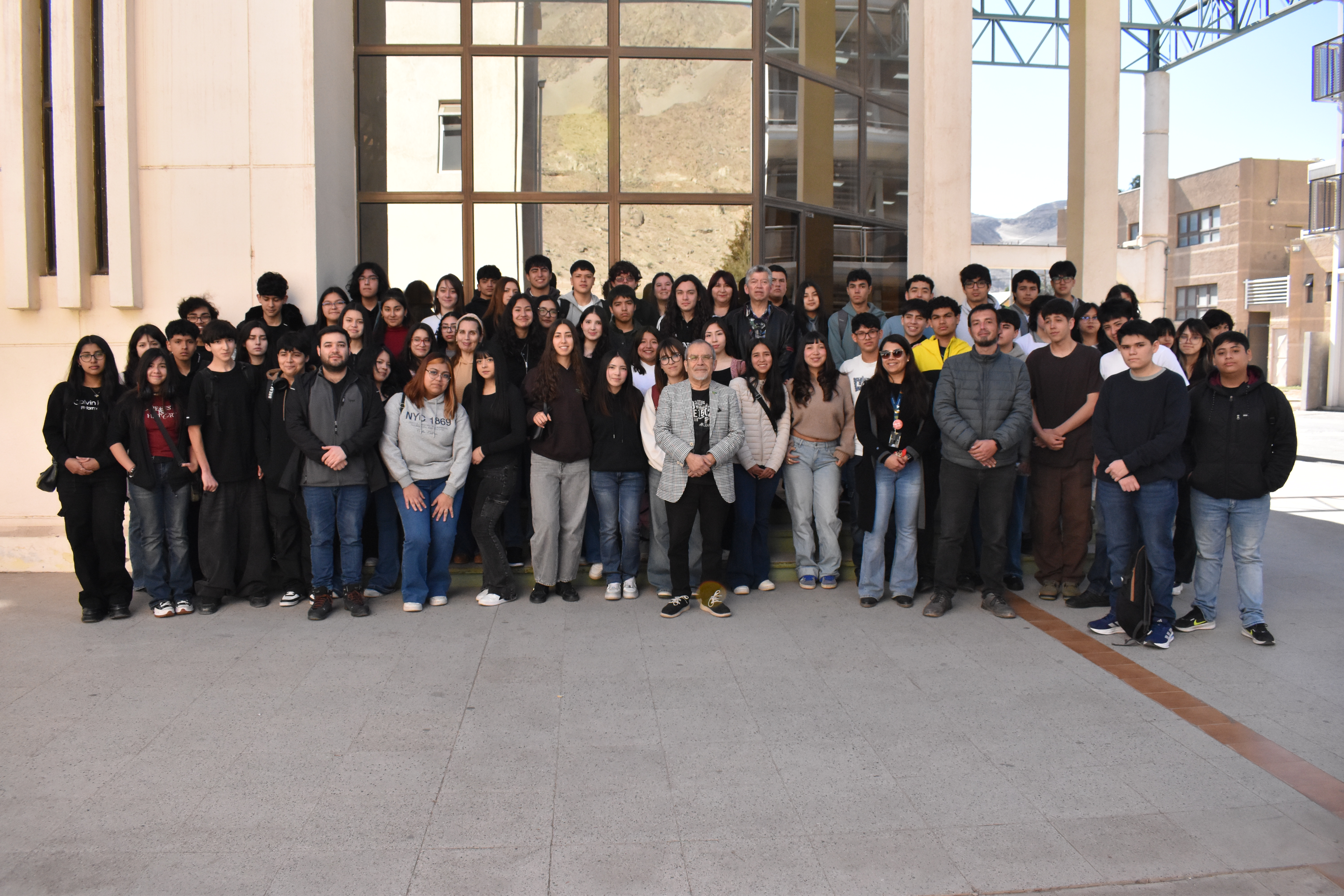 estudiantes que darán la prueba regional de la olimpiada de química 2025